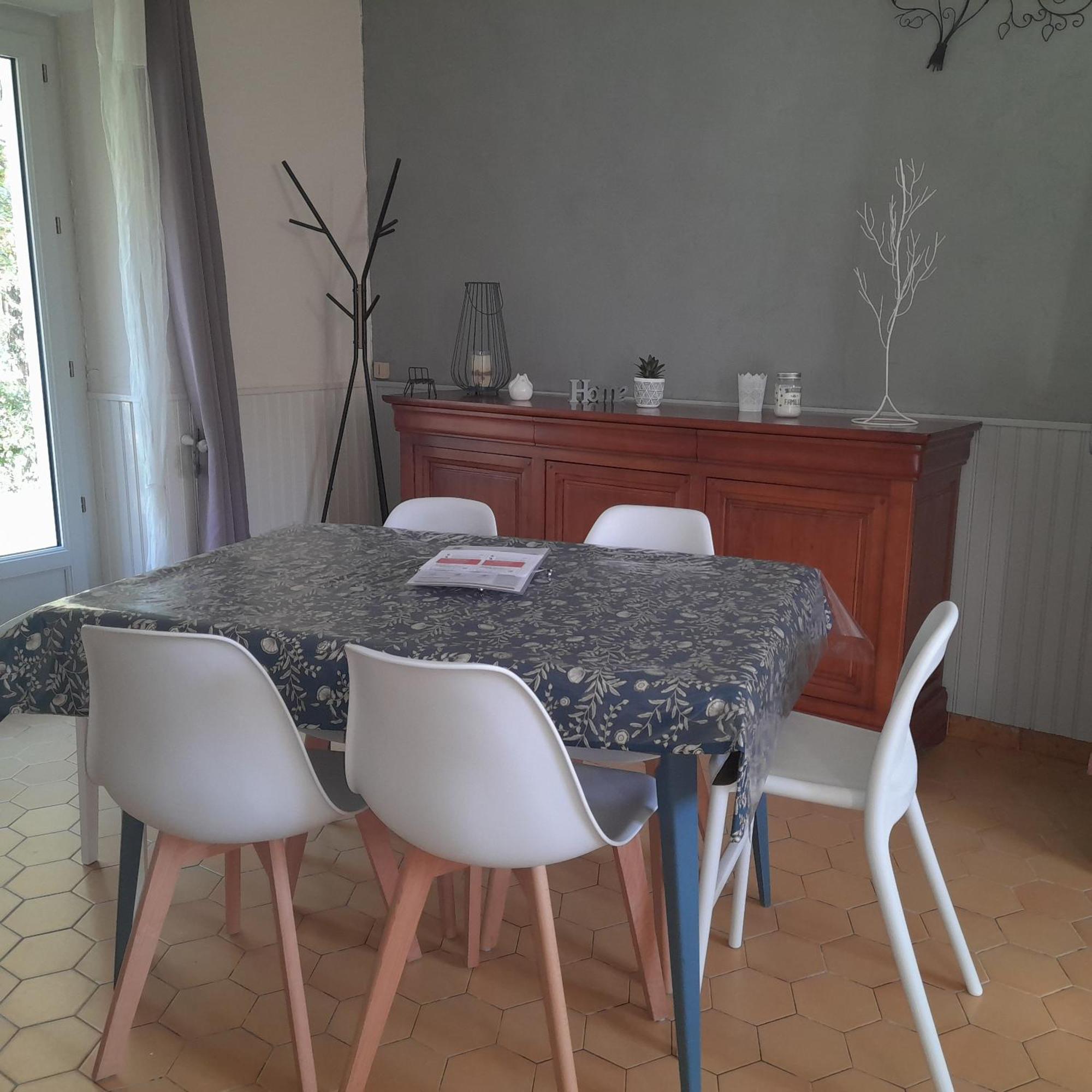 Gite Les Vignes Du Chateau - 4 Personnes Gehee 外观 照片